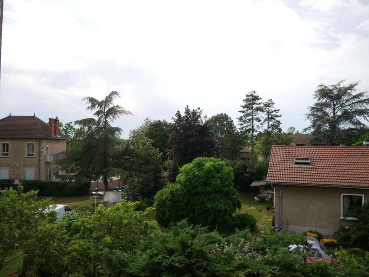Gite Du Lavoir Leyrieu Екстериор снимка