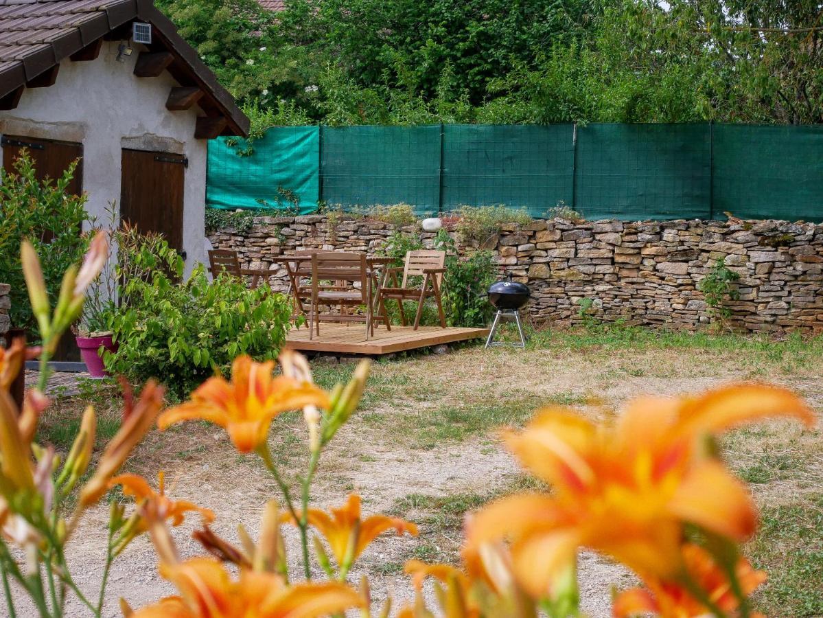 Gite Du Lavoir Leyrieu Екстериор снимка